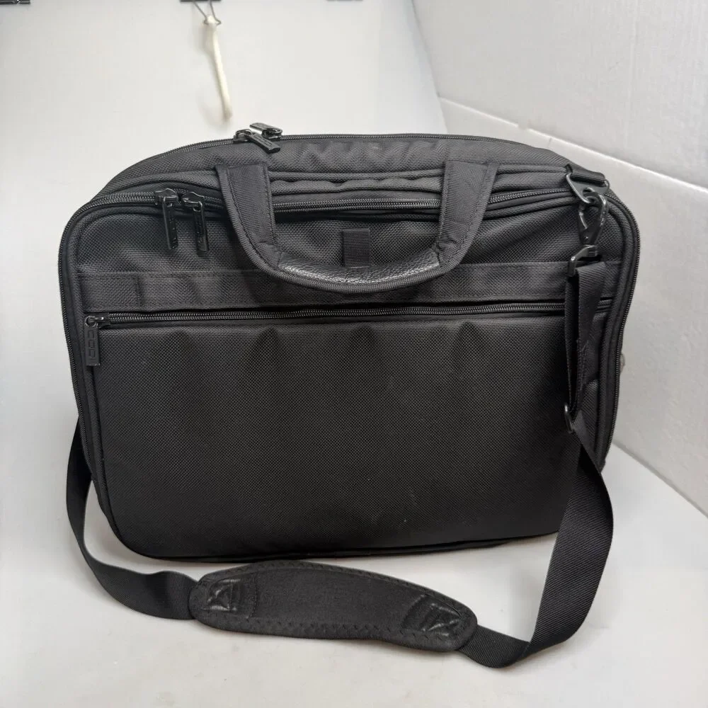 CODi Professional Laptop Messenger Bag Black Business Shoulder Crossbody 15